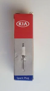 NEW Factory Part Genuine KIA 18840-11051 Spark Plug  - Picture 1 of 3