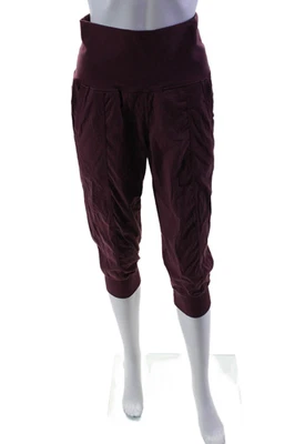 Pantalones cortos a rayas de tiro medio púrpura talla 6 de Lululemon para mujer Foto 1 de 4