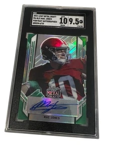 2021 Leaf Metal Draft PA-MJ1 Mac Jones 9.5 Green 6/10 - Picture 1 of 3