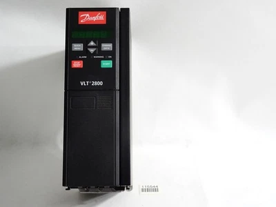 Danfoss 195N1051 VLT2822PT4B20STR1DBF00A00C0 VLT 2800 Serie 2.2kW - Bild 1 von 4