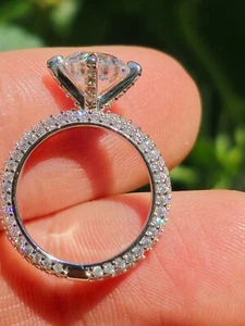 2.5CT 4 Prong Round Cut VVS1 Solid S925 Solitaire Simulated Diamond Ring - Picture 1 of 5