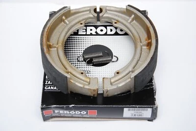 Ganasce Freno POSTERIORI per Suzuki GT 750 1973 1974 1975 1976 1977 Foto 1 de 3