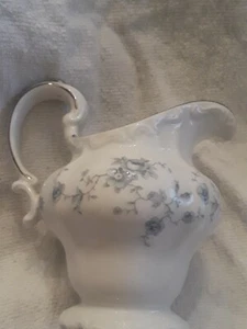 Johann Haviland Bavaria Germany Blue Garland Pattern Cream Server - Picture 1 of 8