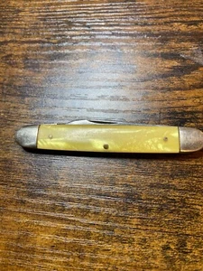 Keen Kutter Two Blade Knife # 8- Yellow Celluloid Handles - Picture 1 of 10