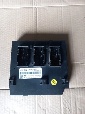 Body Computer Skoda Yeti 2.0 TDI 4X4 110cv CFH 2010 1K0937086H - Immagine 1 di 2