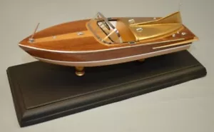 DUMAS 1/24 10.5" 1955 Chris Craft 21' Cobra Boat Laser Cut Kit DUM1708 - Picture 1 of 1