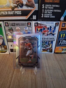 Selecciones del draft de Panini Prizm 2023 - Silver Prizm #96 Trevor Lawrence - Imagen 1 de 2