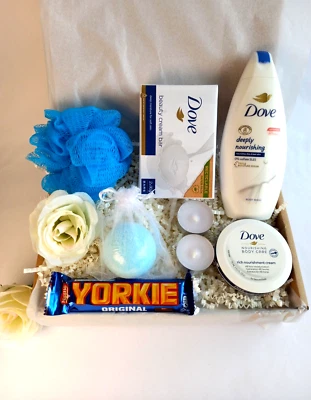 DOVE, NESTLE Ladies Dove Pamper Gift Hamper Set Spa Box For Her Birthday Mum Wife Nan Friend