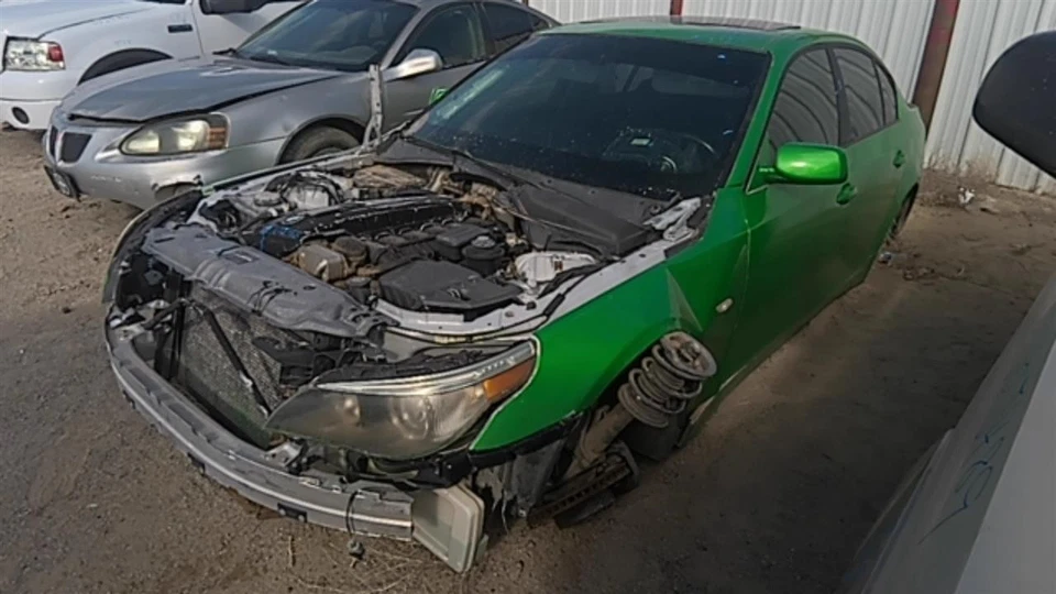 Motor de arranque usado se adapta a: BMW 530I 2006 3,0 grado A Foto 1 de 4