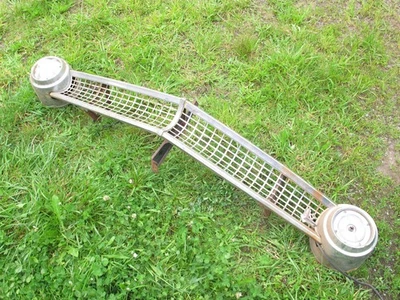 Rejilla Ford Fairlane 55 OEM Foto 1 de 4