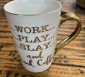 Taza de café callejera fresa 10 tazas trabajo jugar matar y beber café blanco y dorado - Imagen 1 de 7