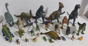 67378 Lot 27 Dinosaurs Various Sizes - Picture 1 of 4