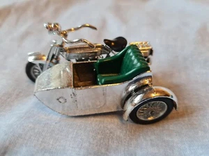 Matchbox Yesteryear Y8 Sunbeam Motorcycle & Sidecar Green Sidecar Seat - Picture 1 of 7