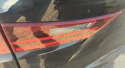 Luz trasera Lexus IS250 2014-2015 lado izquierdo del conductor LED montada OEM Foto 1 de 3