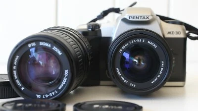 PENTAX M-Z 30 Camera ~ Sigma 28-80mm & 100-300mm Zoom lenses ~  Complete Kit  - Image 1 of 4