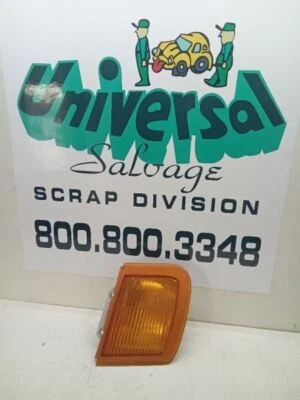 1986 年水星貂左前标记灯 — 第 1/4 张图片