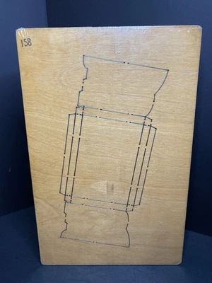 NUEVO Tablero Troquelado AccuCut 'Caja de Sombras Paisaje' VC102CSJ 9.75”x15” SELLADO Foto 1 de 4