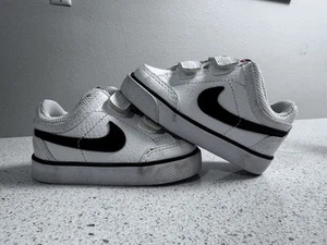 Nike Baby Shoes Size 4C - Picture 1 of 7