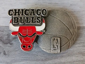 Fibbia cintura Chicago Bulls NBA prodotto ufficiale smalto peltro 1995 made in USA - Foto 1 di 11