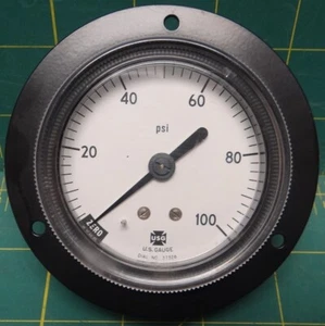 2-1/2" USG Gauge 1-100 psi U.S. Gauge CBM 1/8 NPT Front Flange - Picture 1 of 6