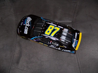 KYLE BUSCH 2003 EQUIPO CALIBRE PROPIETARIOS BANCO DITECH.COM #87, 1 DE 180 ID # 122 Foto 1 de 2