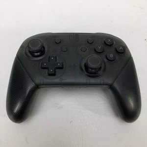 Nintendo Switch Pro Controller HAC-013 Black - Picture 1 of 6