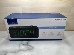 Insignia Digital AM/FM Radio Dual Wecker 4 Stufen Dimmer - Schwarz NS-ALCL24 - Bild 1 von 4