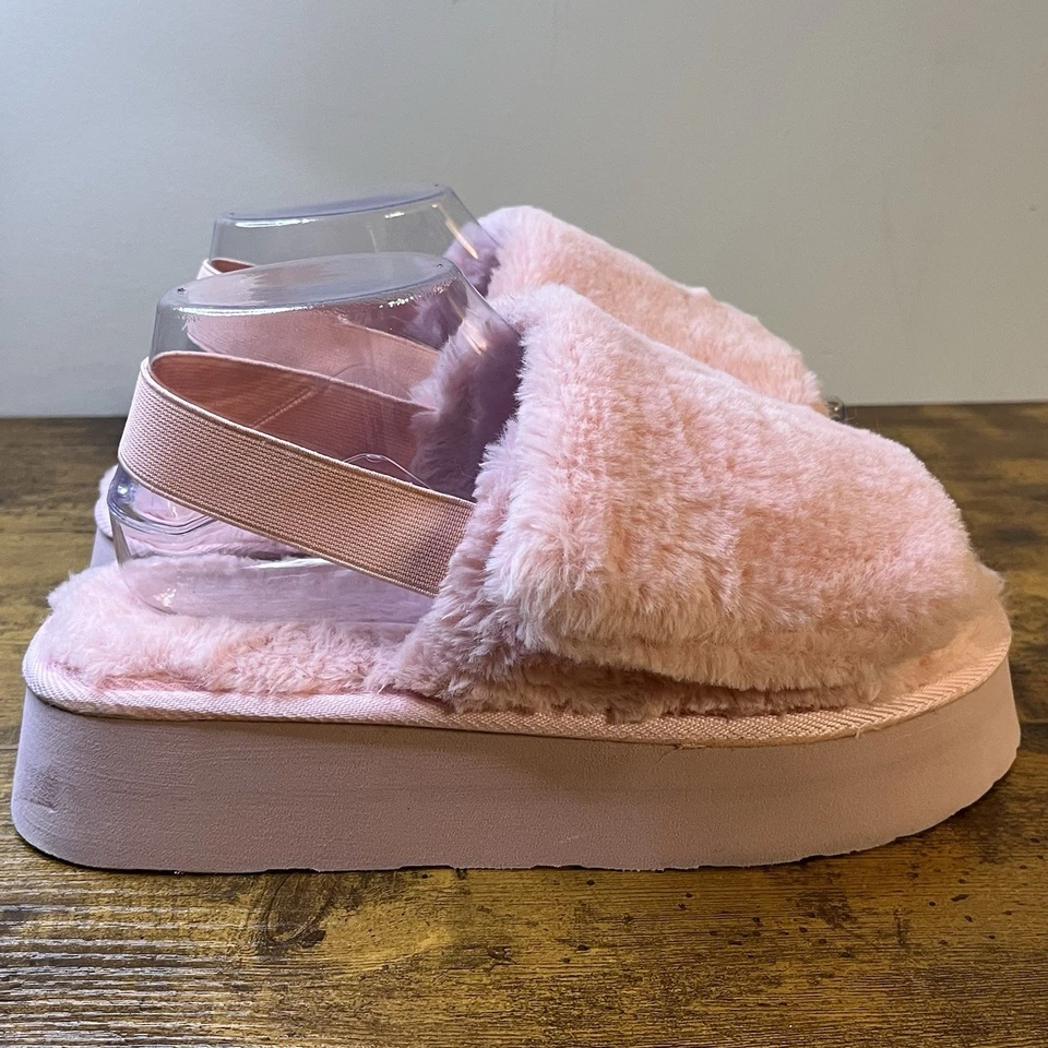 EUC Women’s Size 9 Pink Faux Fur Fuzzy Adjustable Slingback Slide Slippers Comfy - Image 1 of 4