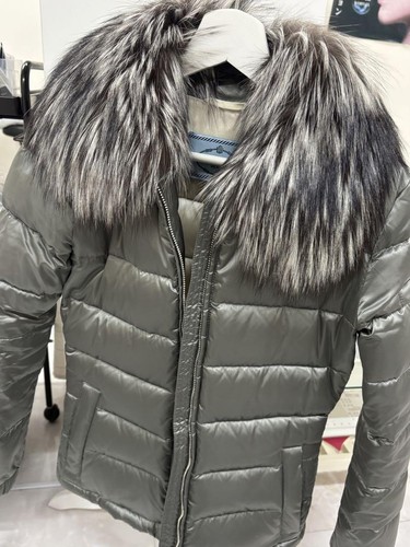 Piumino pelliccia Prada verde oliva