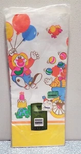 NOS Hallmark Ambasador birthday PAPER table cloth/cover featuring clowns - Picture 1 of 3