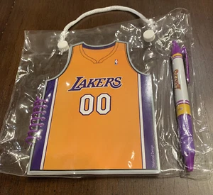 Pluma con bloc de notas NBA LOS ANGELES L.A. LAKERS nuevo en paquete ideal para autógrafos 2020 campeones - Imagen 1 de 4