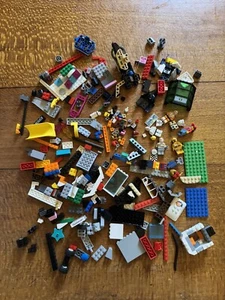Lego Bulk, Mixed Lego Bricks With Some Star Wars + City Mini Figures Lot 5 - Picture 1 of 5