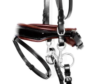 FSS BLACK PATENT Comfort NUT Padded CUT AWAY Shaped Crank TWIN BUCKLE Noseband - Picture 1 of 1