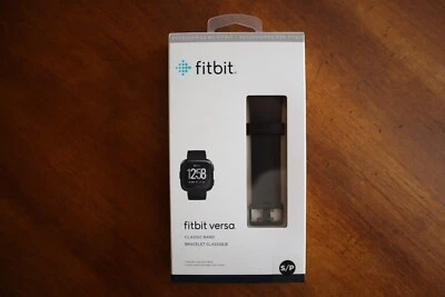 Новый запечатанный подлинный Fitbit Versa 1 аксессуар группы черный размер маленький S/P OEM деталь - Изображение 1 из 4