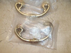 2 Vintage Look Brass Drawer Pulls Handles NIP Made in India - Picture 1 of 4