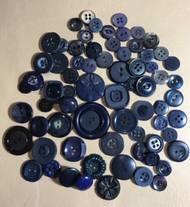 Assorted Navy Blue Vintage Buttons Med/Sml Size 30gm - FREE POST - Picture 1 of 1