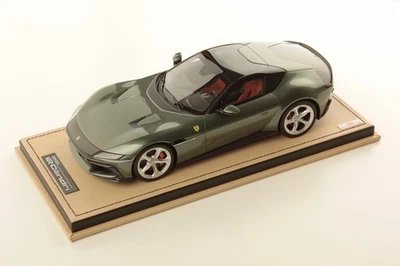 New Mr Collection FERRARI 12 CILINDRI 2024 1:18 Model Car GREEN FE043SE KidBX - Immagine 1 di 4