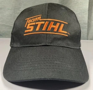 Team STIHL Outfitters Bekleidung Mütze schwarz Baseball Druckknopflasche verstellbar Kappe - Bild 1 von 13