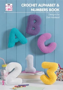 Libro de alfabeto y números de ganchillo King Cole - Imagen 1 de 1