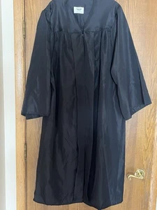 **JOSTENS BLACK MATTE GRADUATION GOWN 5’7”-5’9” - Picture 1 of 2