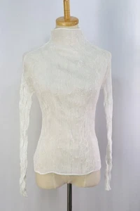 Top ISSEY MIYAKE FETE blanco plisado cuello alto manga larga 070 9530 - Imagen 1 de 6