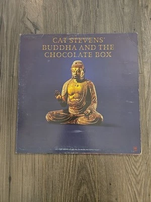 RARE LP VINYL ALBUM: Cat Stevens' "Buddha and the Chocolate Box" Gatefold VG+/VG - Image 1 of 4