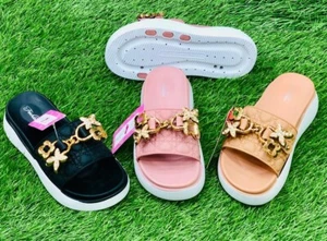 Elegant Ladies' Flower Design Slides Lightweight Comfortable Stylish & Durable - Picture 1 of 7