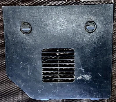 Nissan Pathfinder 2002 compartimento interior puerta OEM cierre-negro trasero derecho Foto 1 de 3