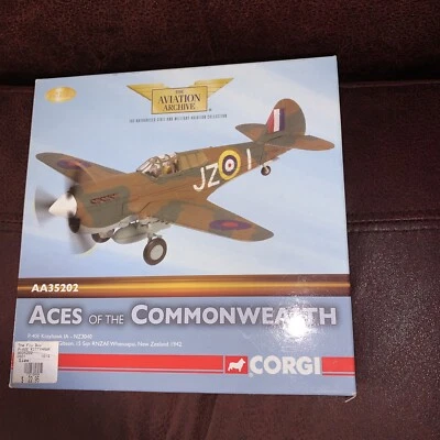 Corgi Aces of the Commonwealth P-40E Kittyhawk IA New Zealand RNZAF 1942 1/72 - Image 1 of 4