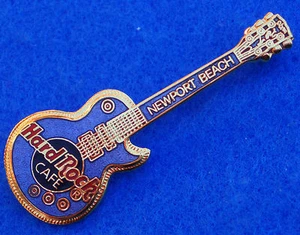 GUITARRA NEWPORT BEACH VERTICAL DENIM AZUL GIBSON LES PAUL 3LC Hard Rock Café PIN - Imagen 1 de 1
