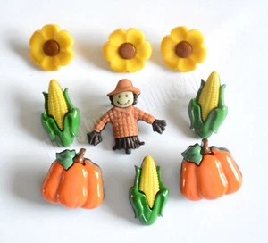 Farmers' Market / Fall Shank Craft Buttons / Scarecrow ~ Pumpkins ~ Corn - Picture 1 of 2