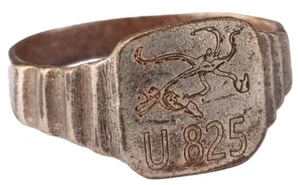 WW2 Deutsches Ring U-Boot U825 Octopus versenkt Schiff U-Boot WWII U-Boot Kriegsmarin - Bild 1 von 14