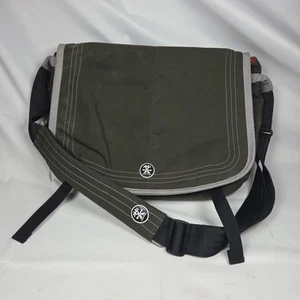 Crumpler Super Boomer XL Messenger Bag Laptop Shoulder Bag Green - Photo 1/10
