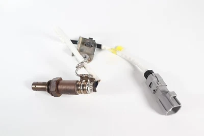 2021 2022 TOYOTA PRIUS PRIME 1.8L Lower Downstream Oxygen Sensor *TESTED *16k ml - Image 1 of 4
